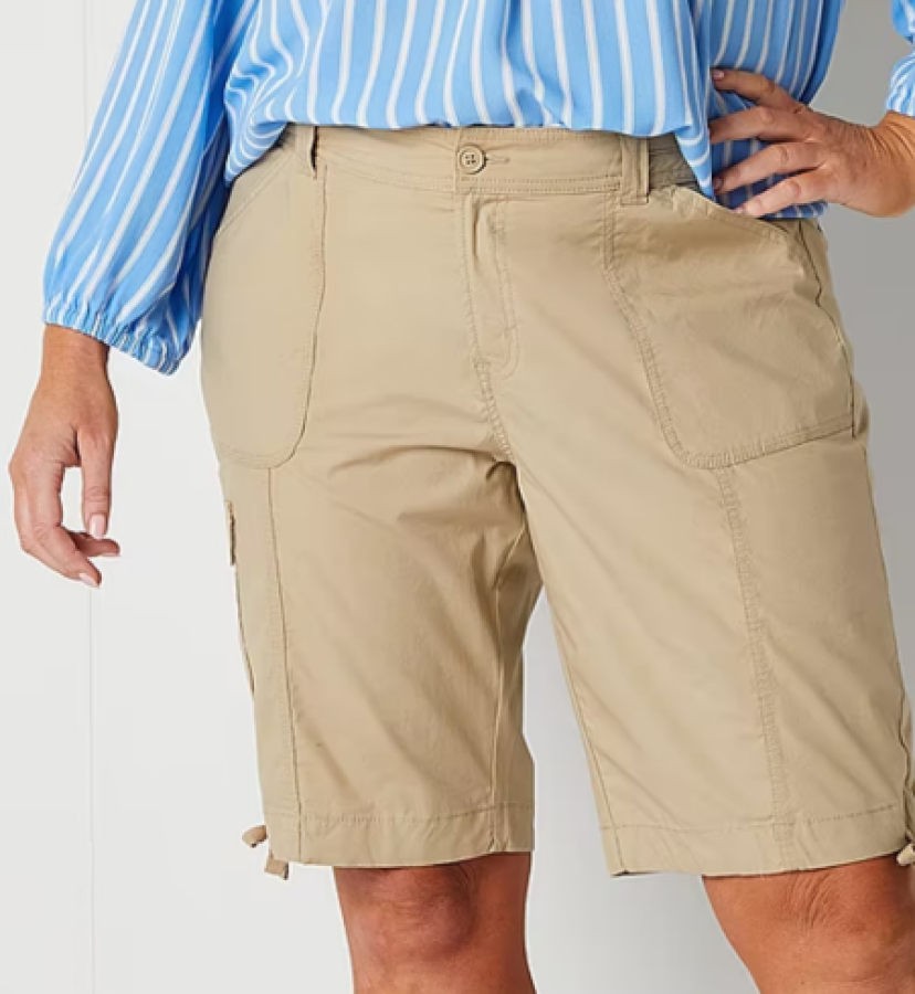 khaki shorts